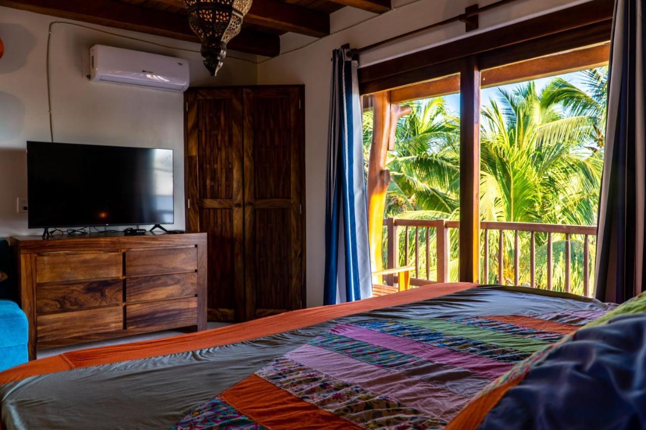 Hotel Bajito Bay Тронконес Екстериор снимка
