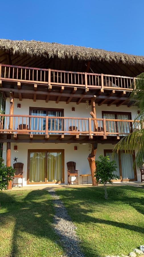Hotel Bajito Bay Тронконес Екстериор снимка