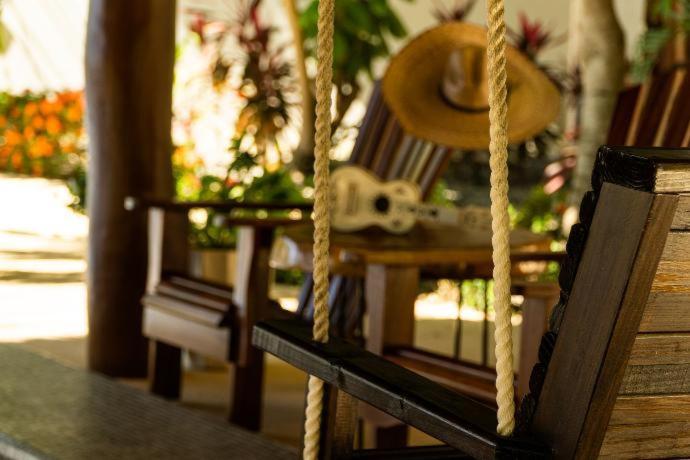 Hotel Bajito Bay Тронконес Екстериор снимка